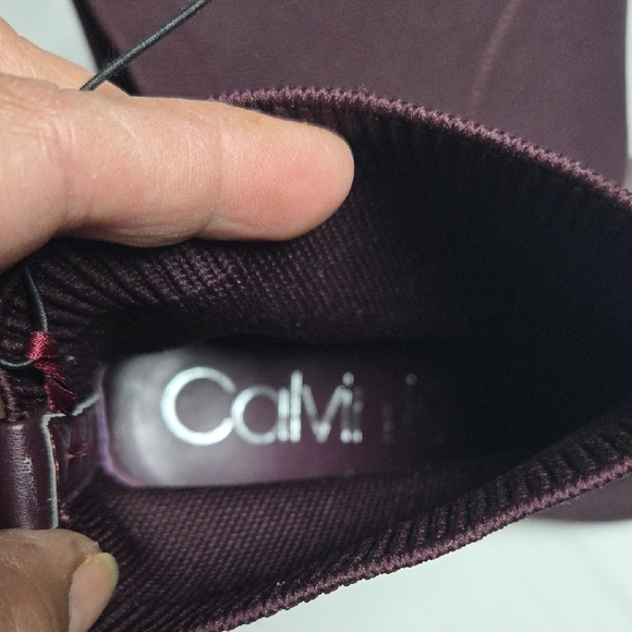 CALVIN KLEIN Elegant Burgundy Ankle Boots,SZ 9. - Picture 6 of 6